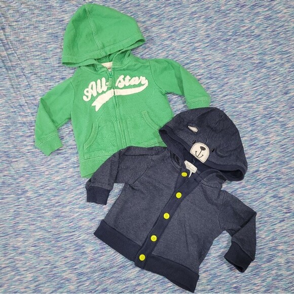 Boys Size 6 Months Green All Stars and Navy Bear Hooded Sweatshirts Bundle - Picture 1 of 4